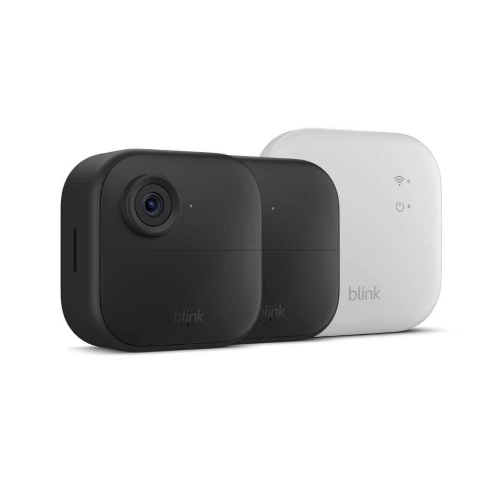 Wireless Outdoor Security Camera with Long Battery Life and Extended Range Coverage